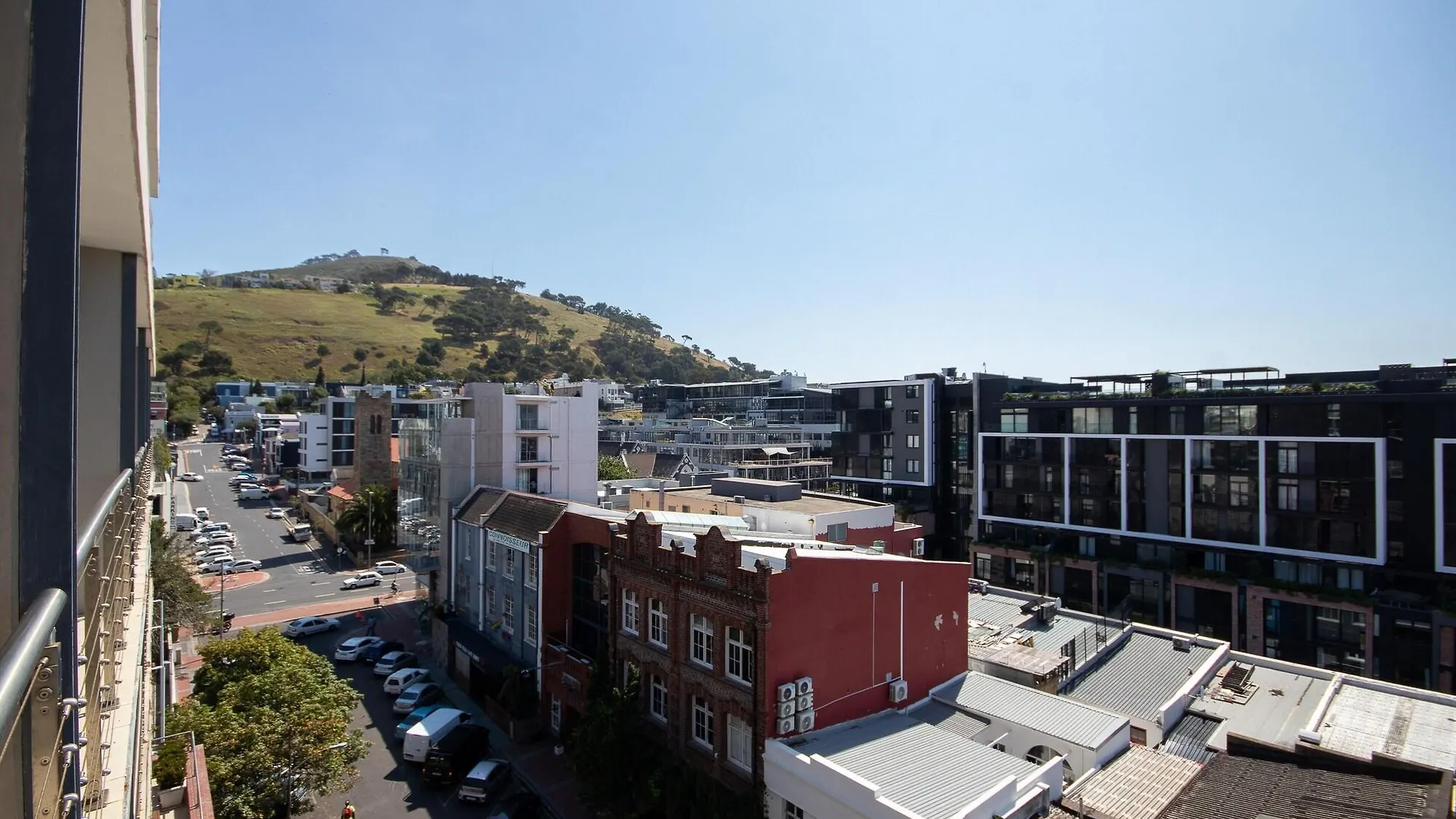 The Rockwell Luxury Suites Cape Town Aparthotel