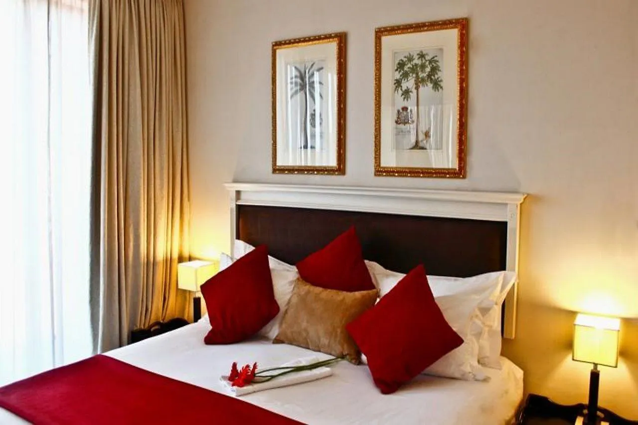 **** Ξενοδοχείο με διαμερίσματα The Rockwell Luxury Suites Κέιπ Τάουν Νότια Αφρική